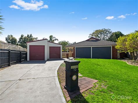 Houses for Rent in Carrum Downs, VIC 3201 .